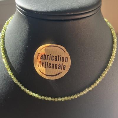 PERIDOT COLLIER