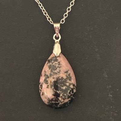 RHODONITE PENDENTIF 4