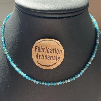 APATITE BLEUE COLLIER