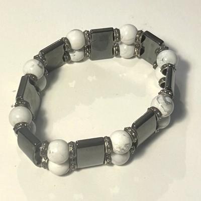 HOWLITE HOWLITE BRACELET 