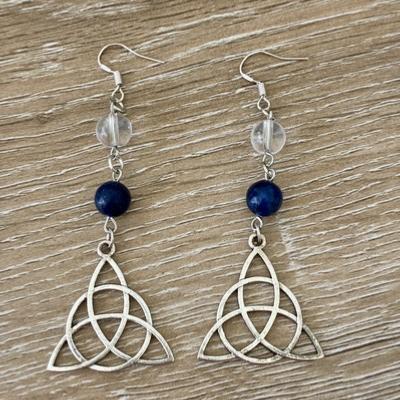 BOUCLES D OREILLE TRIQUETRA