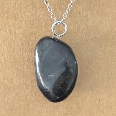 SHUNGITE PENDENTIF 2
