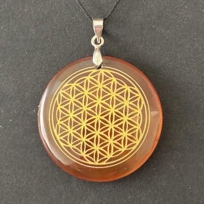 CORNALINE PENDENTIF FLEUR DE VIE