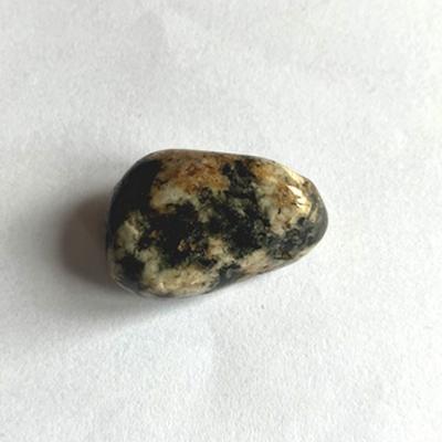 Gabbro : Pierre naturelle en Lithoth�rapie par Aurore M�dium - L' Aurore C�leste