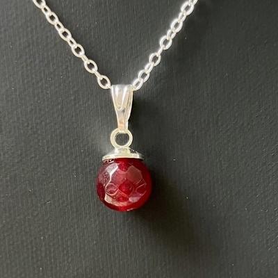 RUBIS PENDENTIF