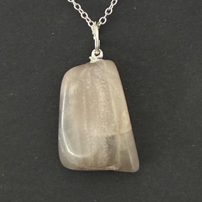 PIERRE LUNE NOIRE PENDENTIF 2