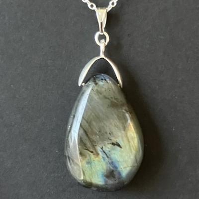 LABRADORITE PENDENTIF