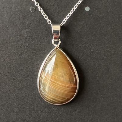 AGATE DE BOTSWANA PENDENTIF