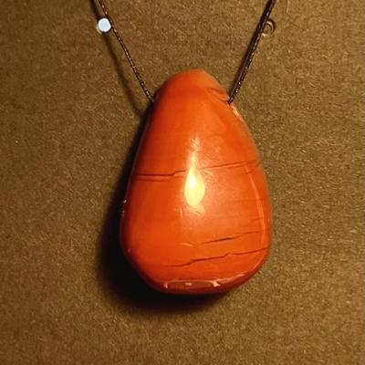 JASPE ROUGE PENDENTIF