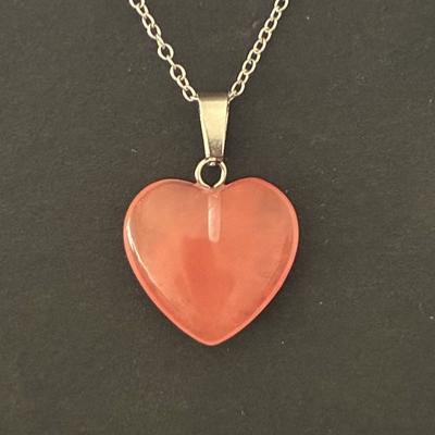 QUARTZ FRAISE PENDENTIF