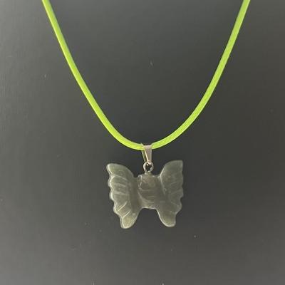 AGATE MOUSSE PAPILLON PENDENTIF