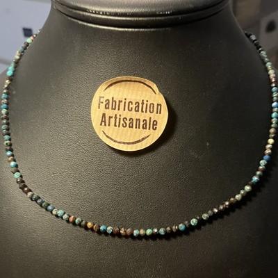 CHRYSOCOLLE COLLIER