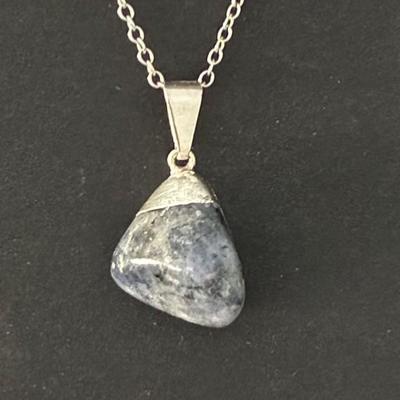 SODALITE PENDENTIF 7