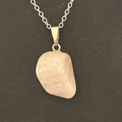 QUARTZ ROSE PENDENTIF 3